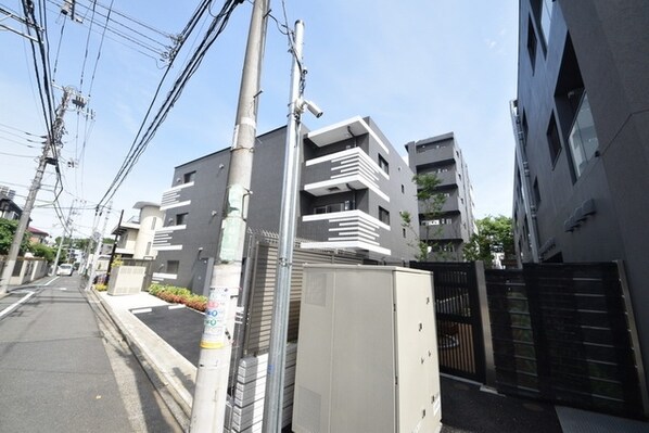 ステージグランデ千歳烏山アジールコートの物件内観写真